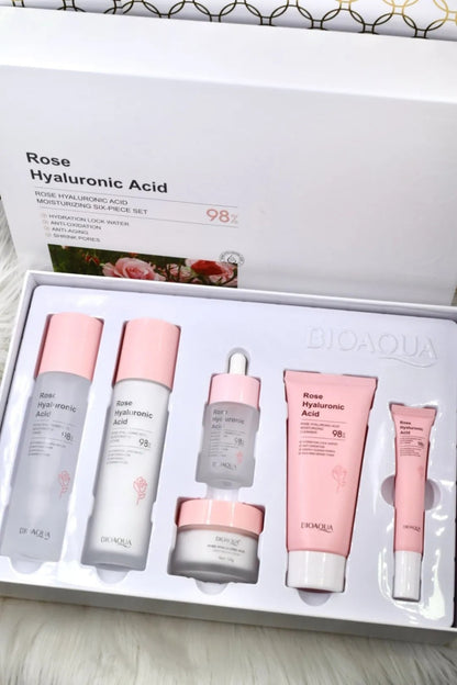 Kit Rosas Y Ácido Hialuronico Bioaqua Caja De Lujo